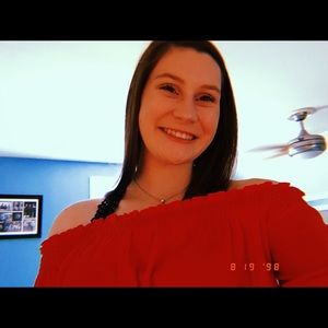 Meet your Posher, Hailey